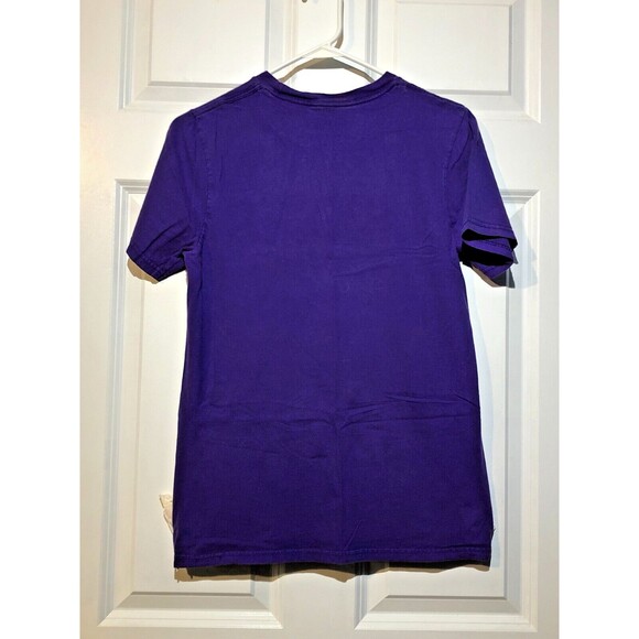 Adidas NBA Los Angeles Lakers Purple & Gold Graphic Tee – Men’s Small - Picture 2 of 3